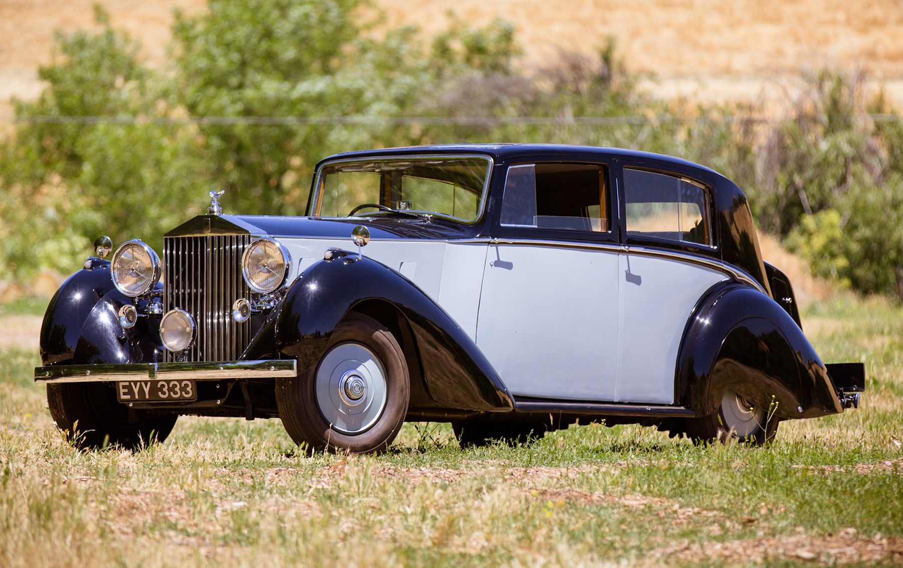 1937 Rolls-Royce Phantom III H.J. Mulliner Sport Saloon